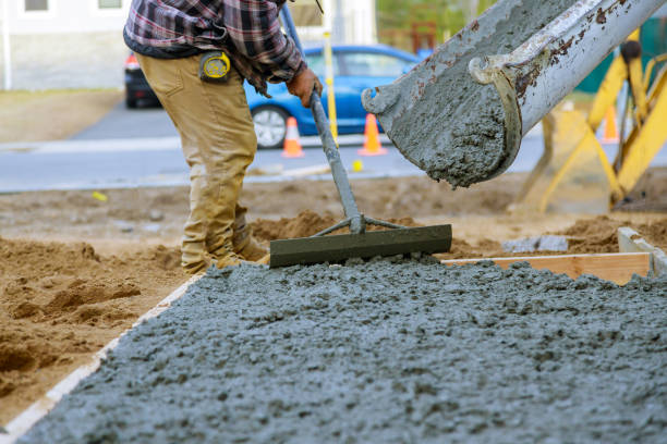 Best Concrete Driveway Installation in Kingston, WA